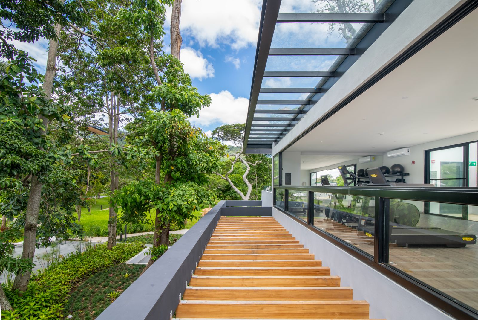 fac0e113-a967-4419-b739-7eb854e2e7c2